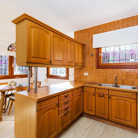 Place Playamar Дом отдыха Торремолинос