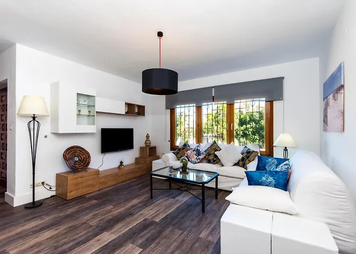 Place Playamar Торремолинос